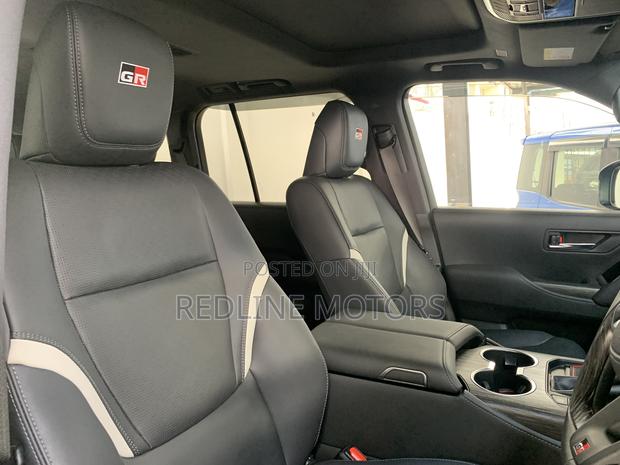 Toyota Land Cruiser 2021 Black