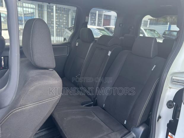 Toyota Esquire 2018 White
