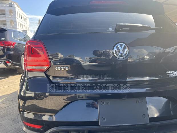 Volkswagen Polo 2018 Black