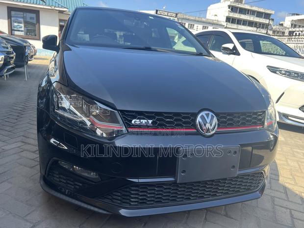 Volkswagen Polo 2018 Black