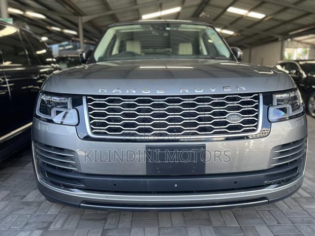 Land Rover Range Rover Vogue 2018 Gold