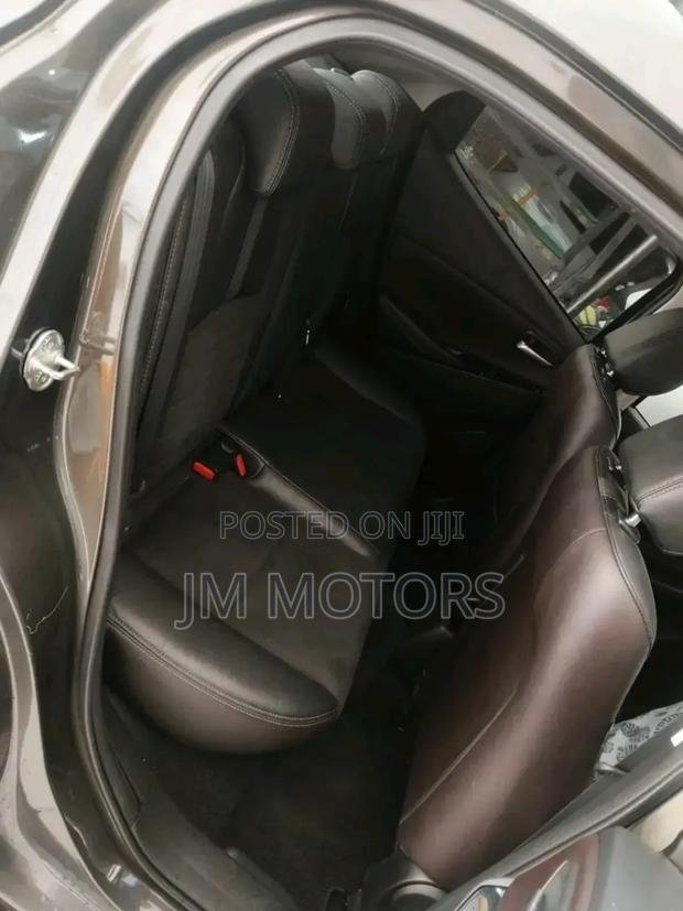 Mazda Demio 2018 Gray