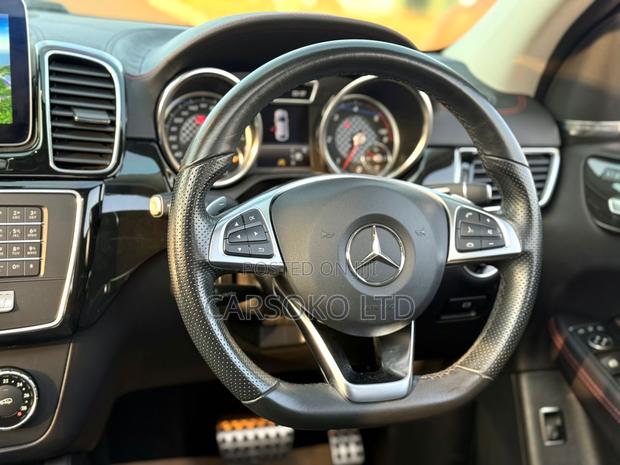 Mercedes-Benz GLE-Class GLE 350d 4MATIC 2017 White