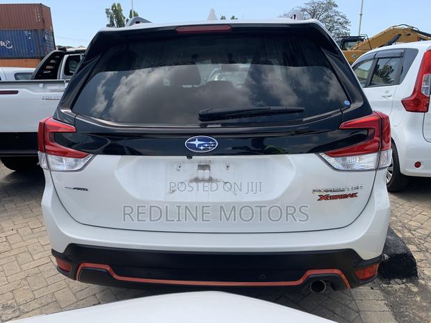 Subaru Forester 2.5i Premium AWD 2018 Off white