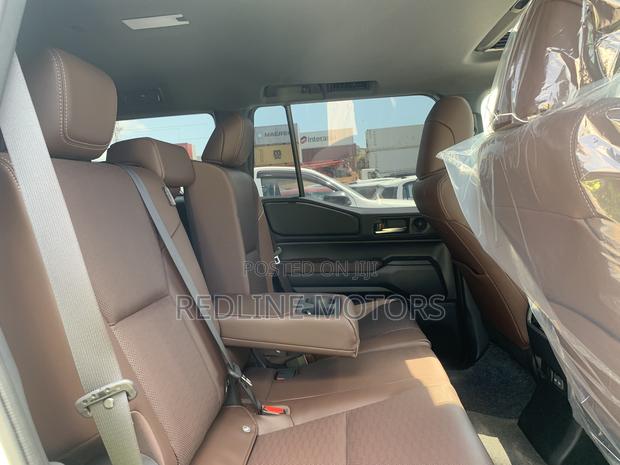 New Toyota Land Cruiser Prado 2024 Off white