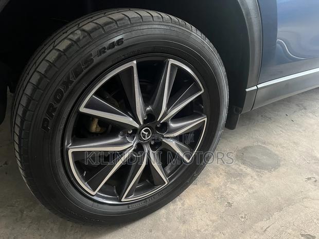 Mazda CX-5 2018 Blue