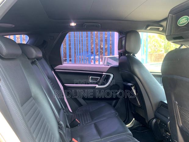 Land Rover Discovery HSE Luxury 4x4 2017 Gray