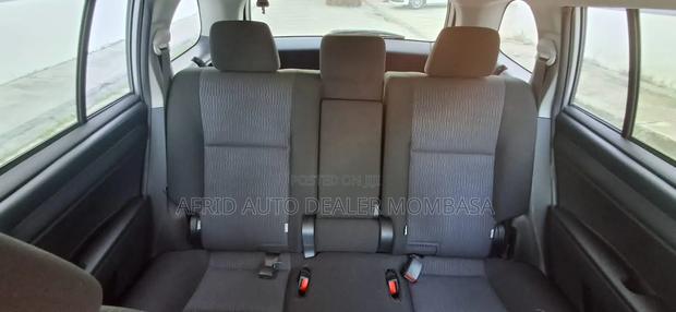 Toyota Corolla Fielder 1.5 Hybrid FWD 2018 Silver