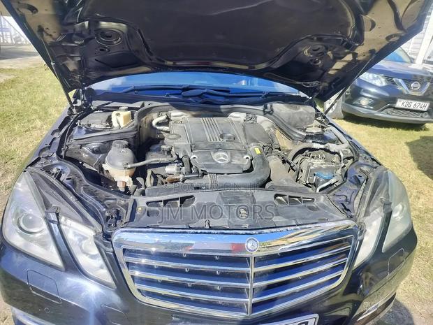 Mercedes-Benz E250 2013 Black