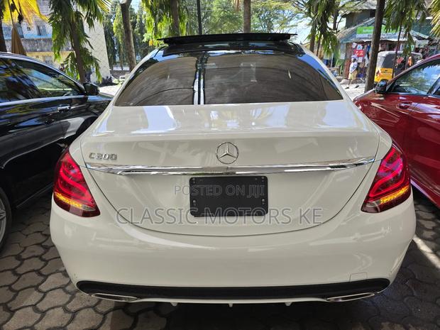 Mercedes-Benz C200 2018 White
