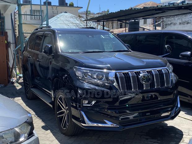 Toyota Land Cruiser Prado 2018 Black