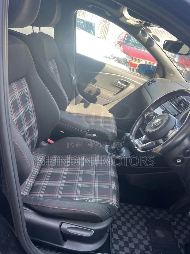 Volkswagen Polo 2018 Black