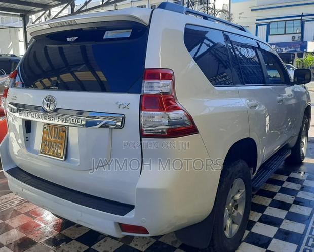 Toyota Land Cruiser Prado 2016 Silver