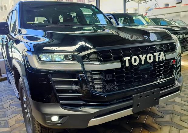 Toyota Land Cruiser 2021 Black