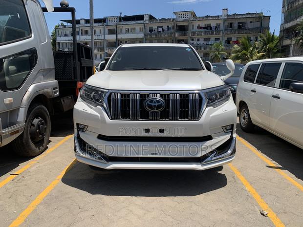 Toyota Land Cruiser Prado 2.8 2018 Pearl