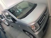 Suzuki Wagon R 2017 Silver for sale