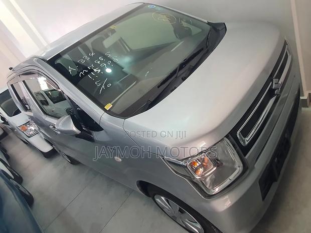 Suzuki Wagon R 2017 Silver