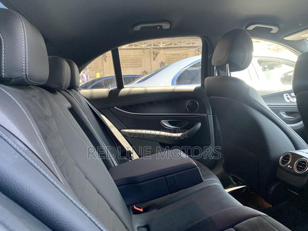 Mercedes-Benz E200 2018 Silver