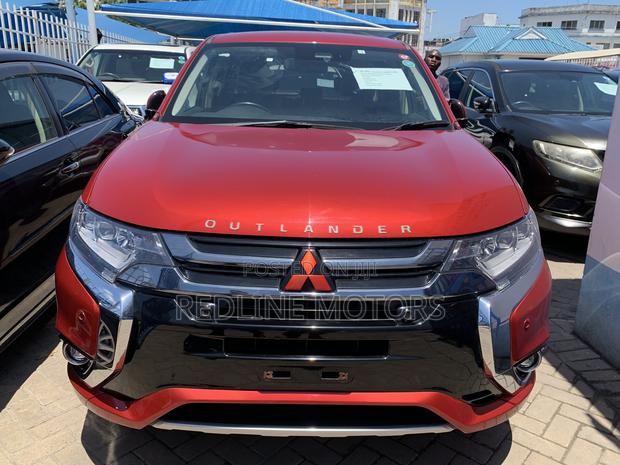 Mitsubishi Outlander 2.0 PHEV AWD 2018 Red