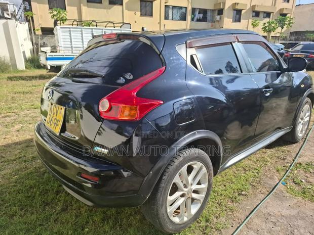 Nissan Juke 2012 Black