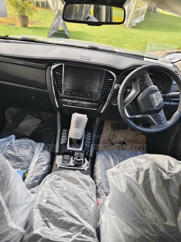 New Isuzu MU-X 2025