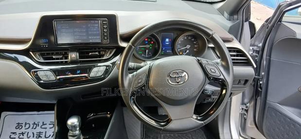 Toyota C-HR 2018 Gray