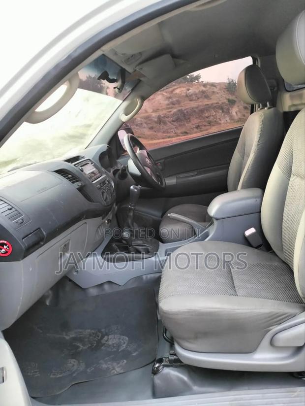 New Isuzu D-MAX 2021 White