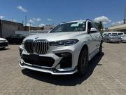 BMW X7 xDrive50i 2019 Off white for sale