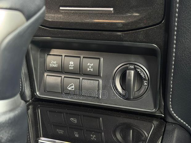 Toyota Land Cruiser Prado 2020 Black