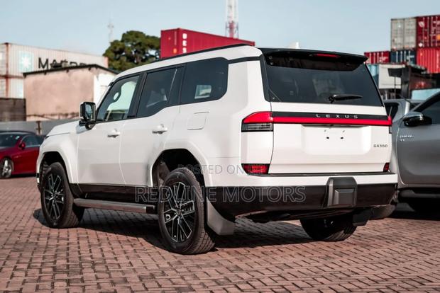 Lexus GX 550 Overtrail 2024 White