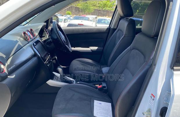 Suzuki Escudo 2018 White