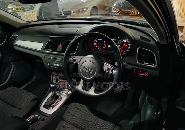 Audi Q3 2017 Silver