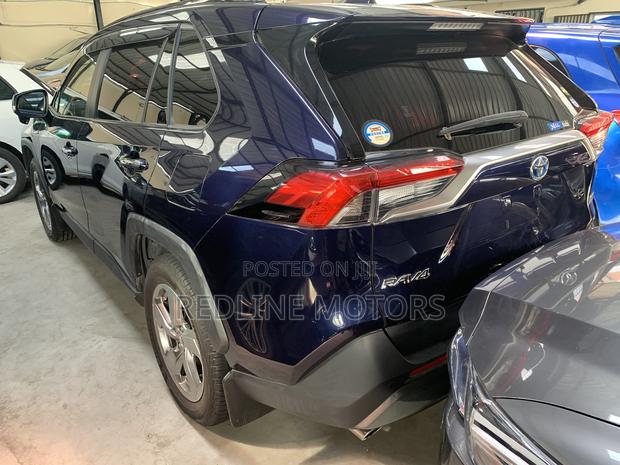 Toyota RAV4 Limited AWD 2019 Blue