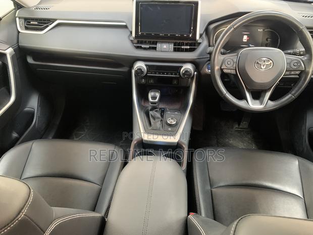 Toyota RAV4 Limited AWD 2019 Blue