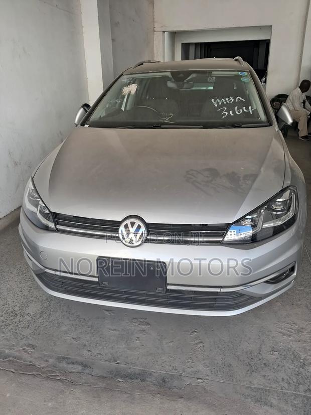 Volkswagen Golf TSI S 4-Door FWD 2017 Silver