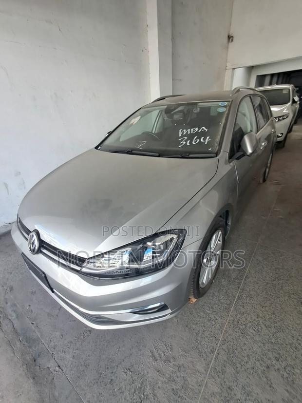 Volkswagen Golf TSI S 4-Door FWD 2017 Silver