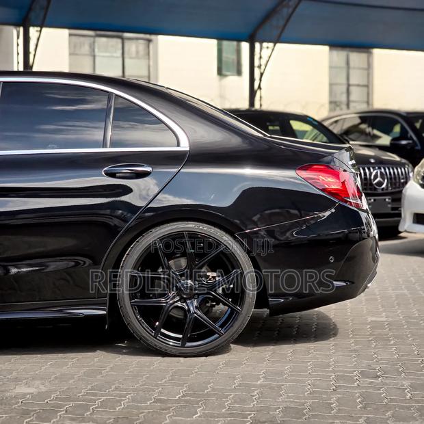 Mercedes-Benz C200 2019 Matt Black