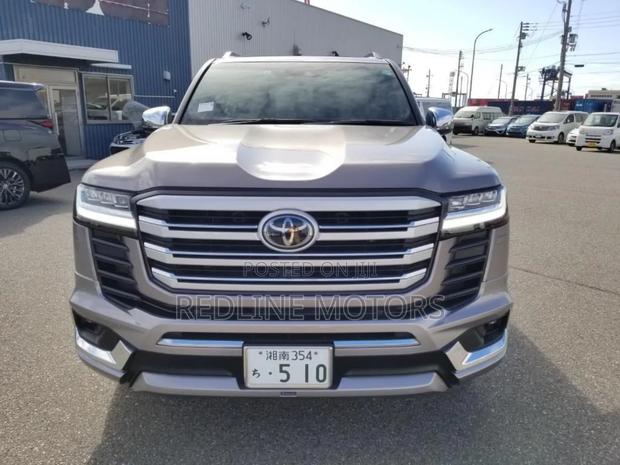 Toyota Land Cruiser 2023 Brown