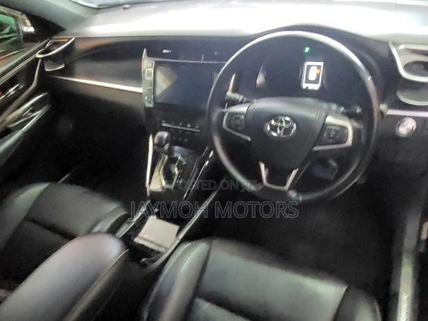 Toyota Harrier 2017 Black