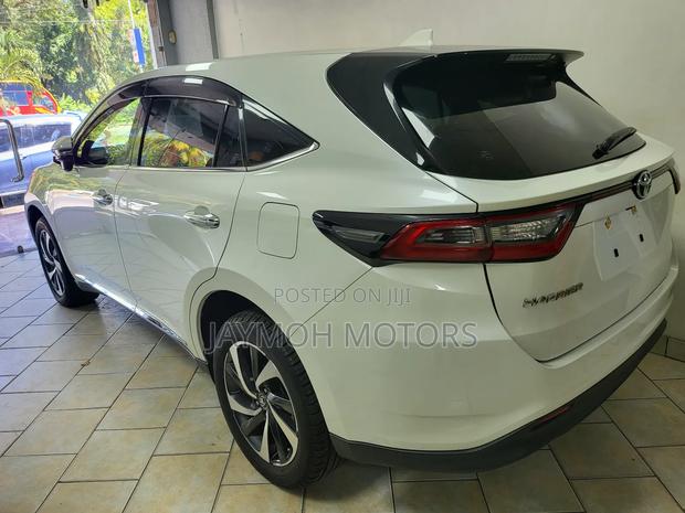 Toyota Harrier 2017 White