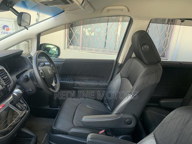 Honda Odyssey 2.4 Absolute 4WD 2017 Matt Black