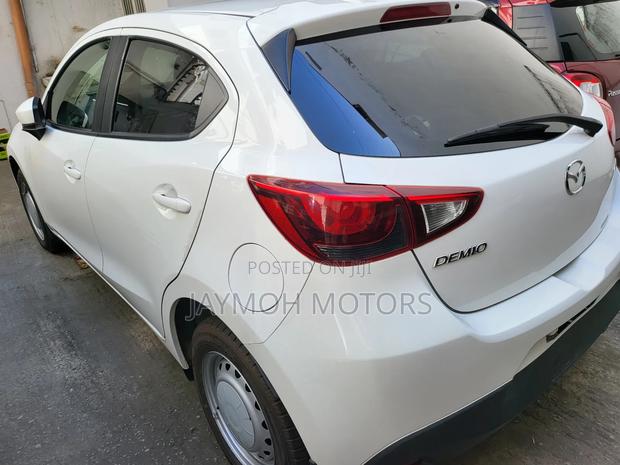 Mazda Demio 2017 White