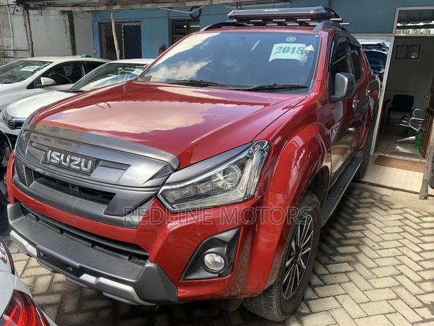 Isuzu D-MAX 2017 Red