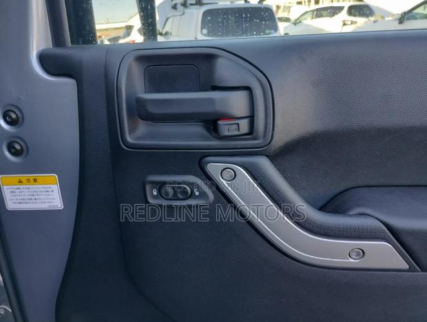 Jeep Wrangler Sport 4x4 2017 Gray