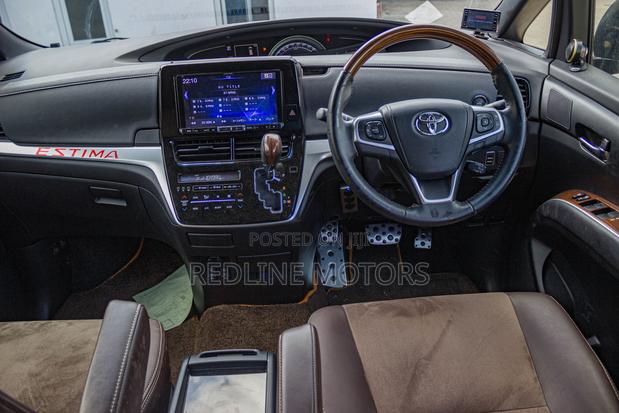 Toyota Estima 2017 Black