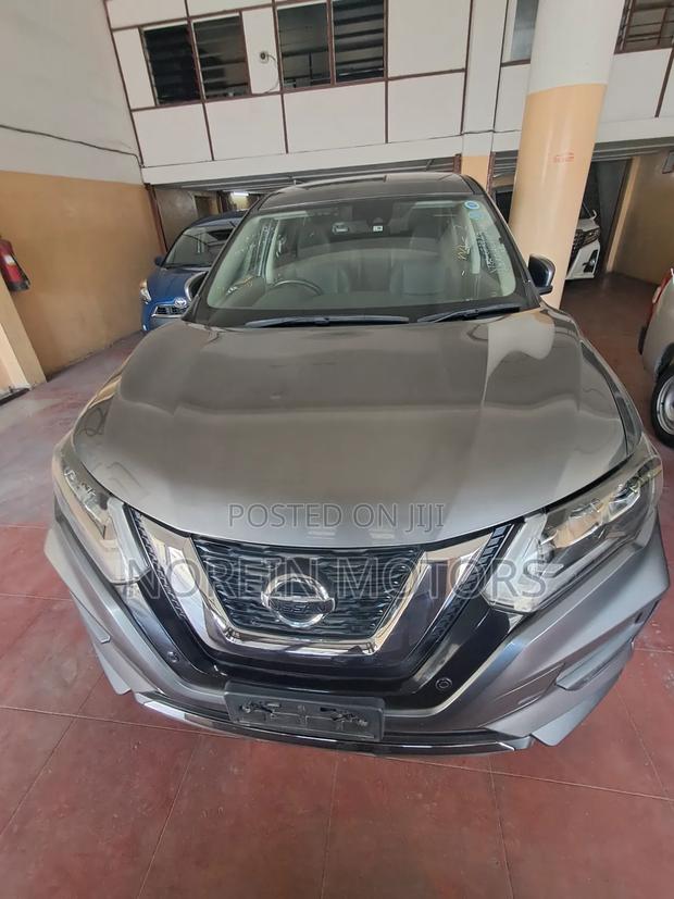 Nissan X-Trail 2.0 Petrol AWD 2017 Gray