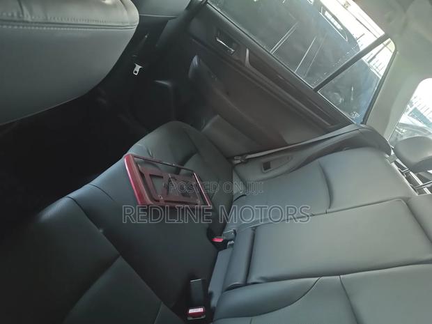 Subaru Outback 2017 Red