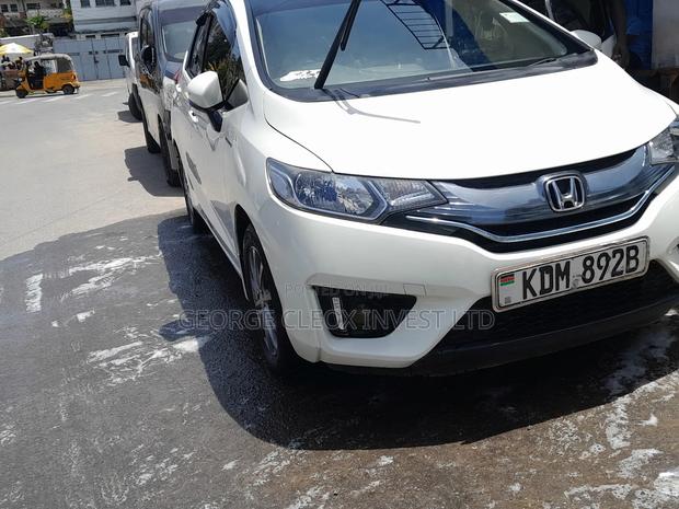 Honda Fit 2016 White