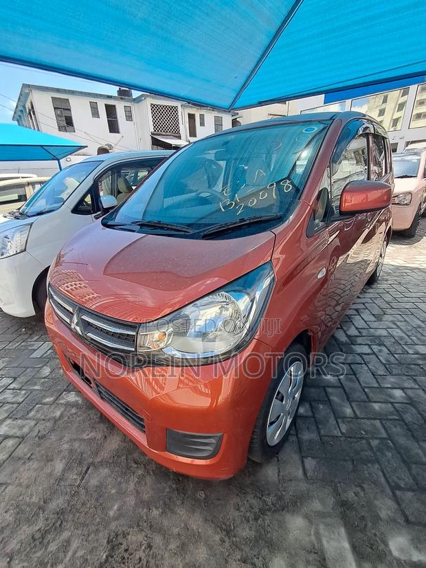 Mitsubishi EK Wagon 2017 Orange