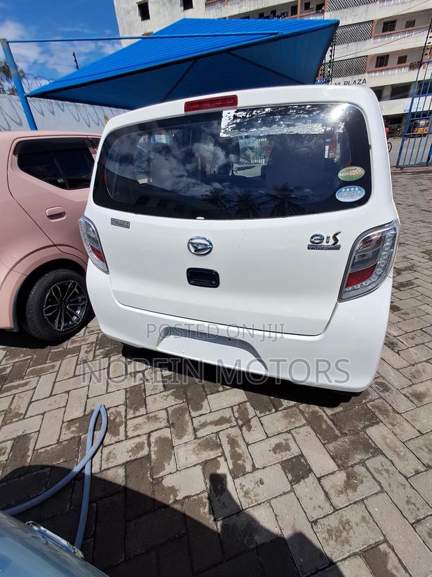 Daihatsu Mira 2017 White